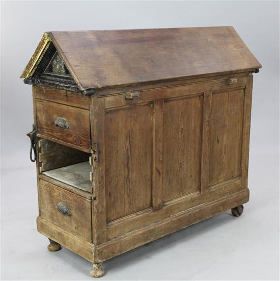 A late Victorian Musgrave & Co pine saddle horse, W. 4ft. D. 1ft 7in. H. 3ft 7in.